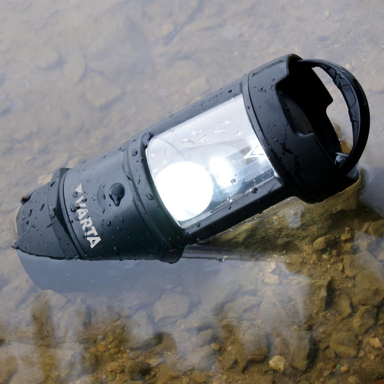 LED lukturis/laterna VARTA INDESTRUCTIBLE L30 LANTERN 3D